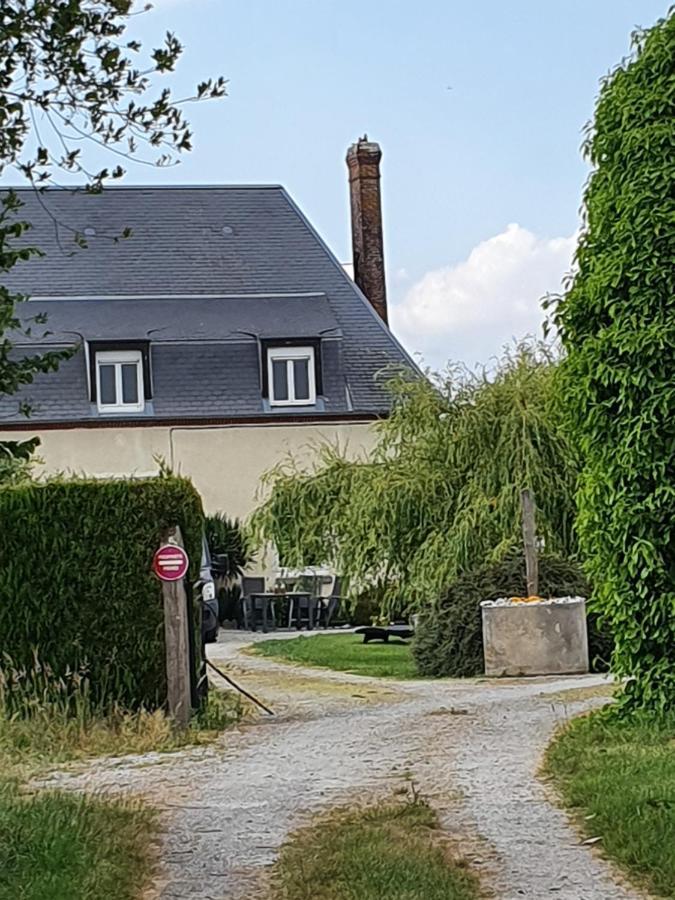Au Petit Paradis Sainte-Gauburge-Sainte-Colombe 외부 사진