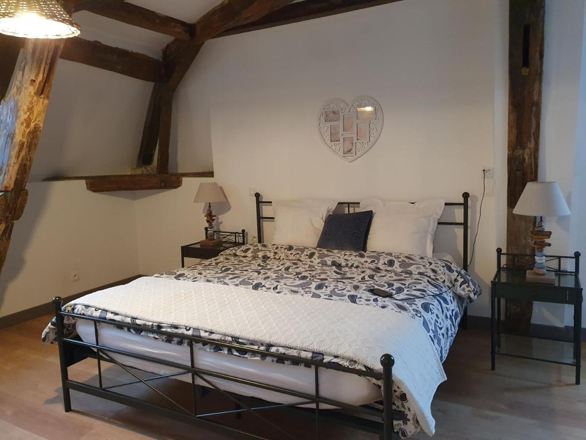 Au Petit Paradis Sainte-Gauburge-Sainte-Colombe 외부 사진